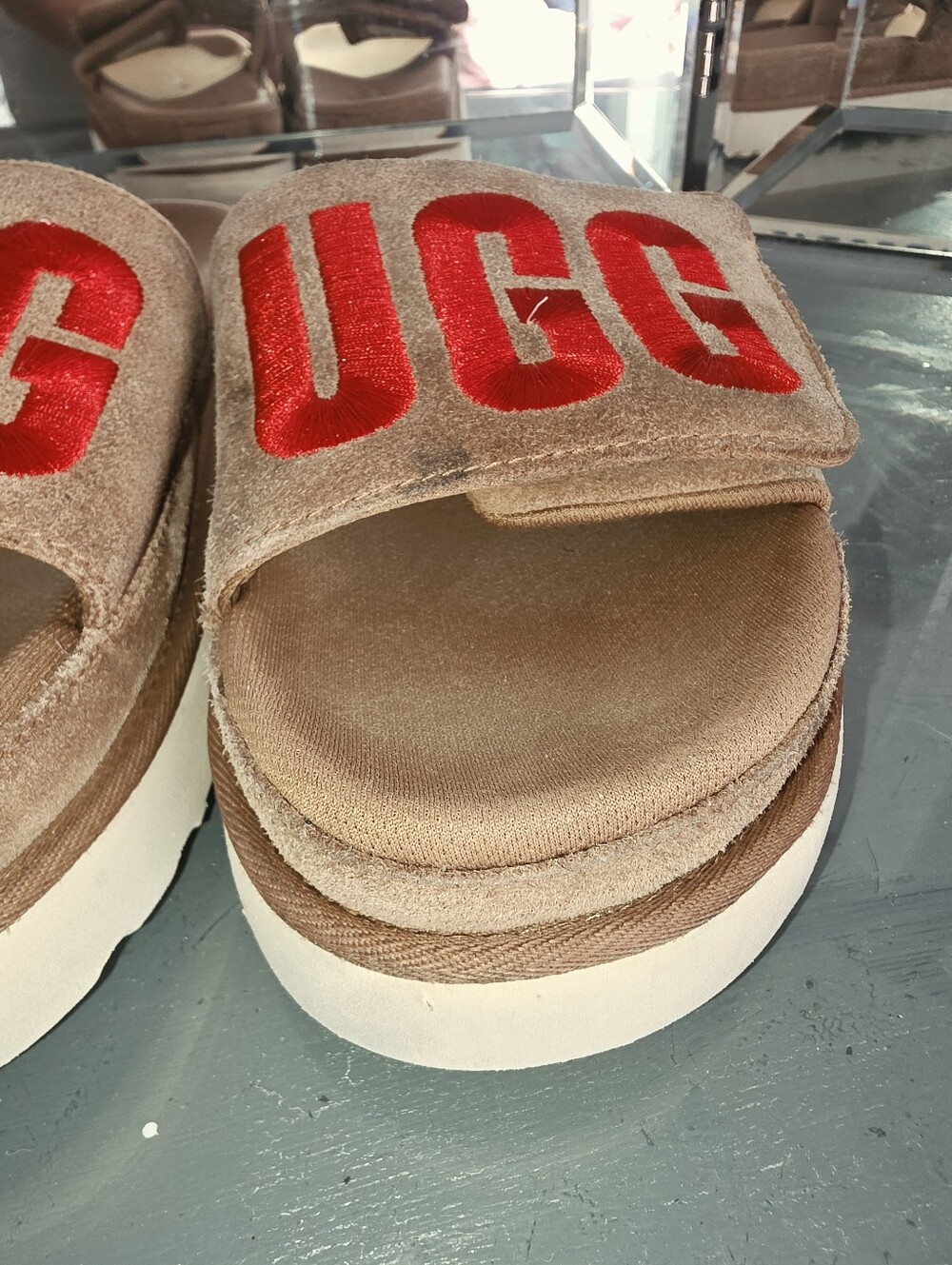UGG Slip On    NO PLASTIC HERE!